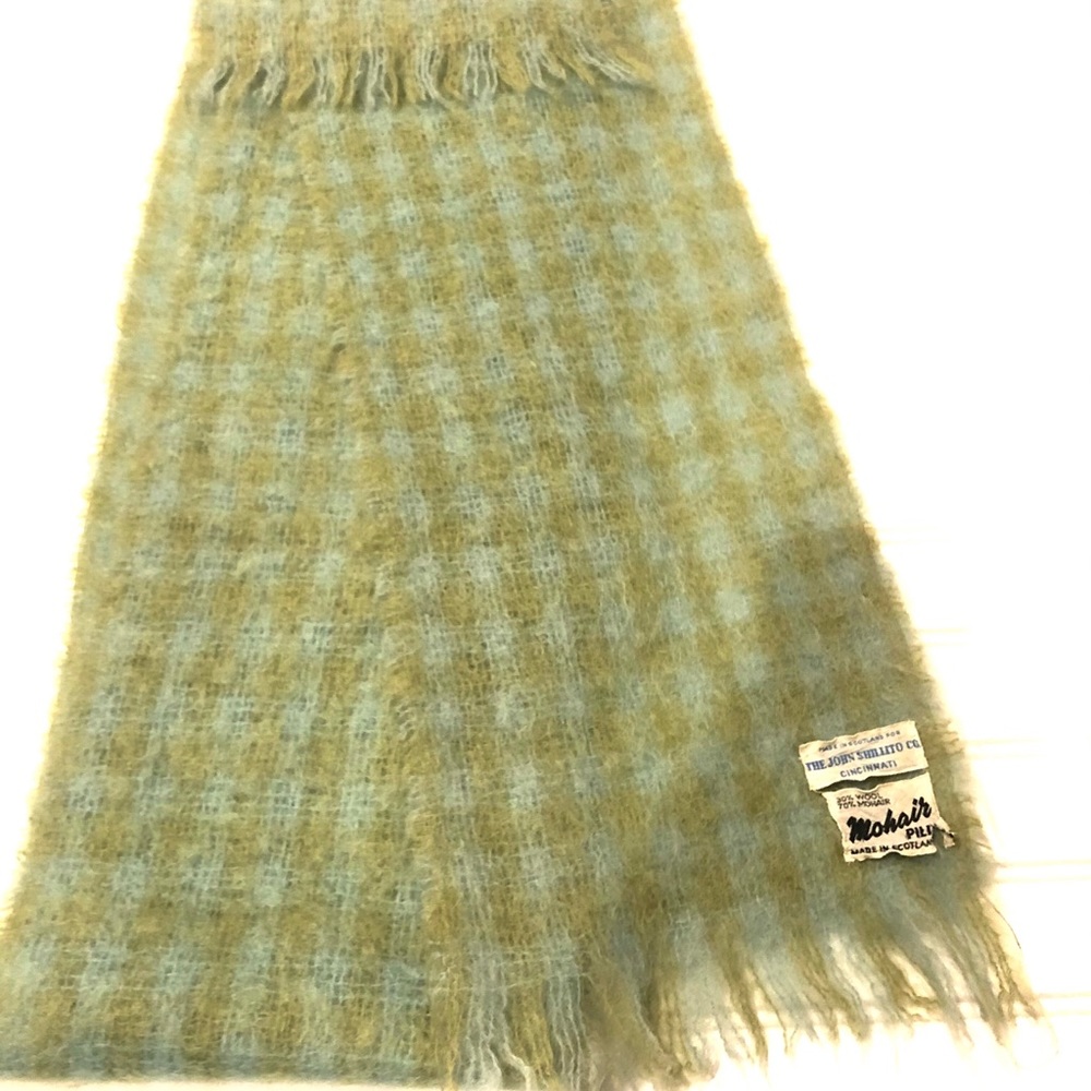The John Shillito  Co Vintage Scarf (Mohair /Wool)